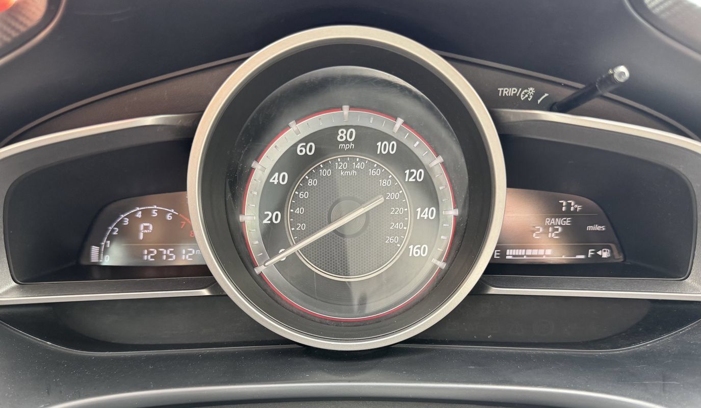 Used 2015 MAZDA MAZDA3 i Touring FWD image 19