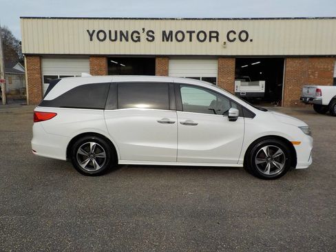 Used 2020 Honda Odyssey Touring image 6
