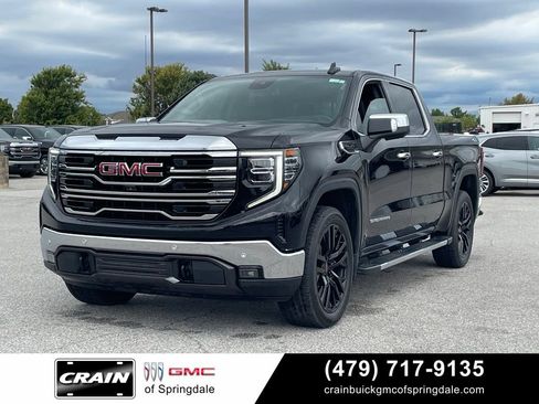 Used 2022 GMC Sierra 1500 SLT w/ SLT Premium Plus Package AWD/4WD image 3
