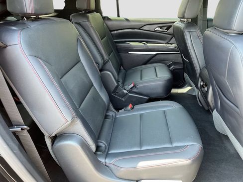 Used 2026 Chevrolet Traverse Z71 w/ Driver Confidence Package AWD/4WD image 28