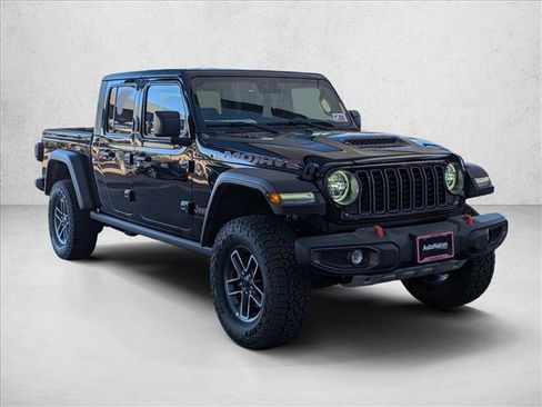New 2025 Jeep Gladiator Mojave w/ Convenience Group image 6