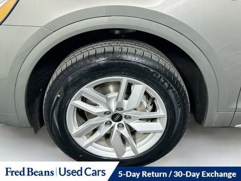 Used 2023 Audi Q5 2.0T Premium w/ Convenience Package image 32