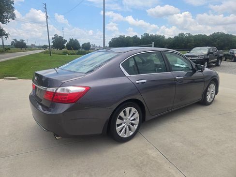 Used 2014 Honda Accord EX-L image 9