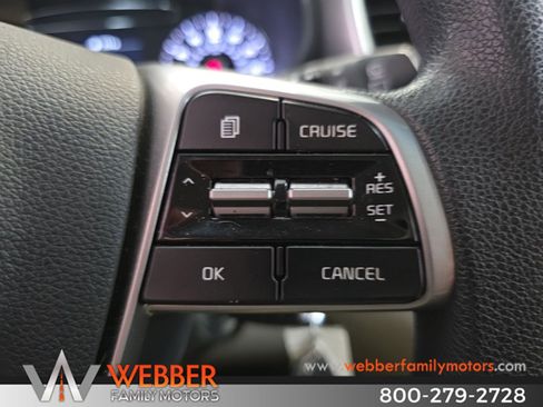 Used 2019 Kia Sorento AWD V6 image 24