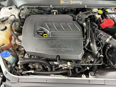 Used 2016 Ford Fusion SE FWD image 28