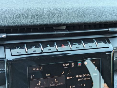 Used 2023 Jeep Grand Cherokee Altitude image 28