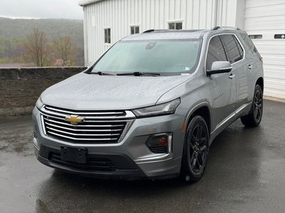 Used 2023 Chevrolet Traverse Premier