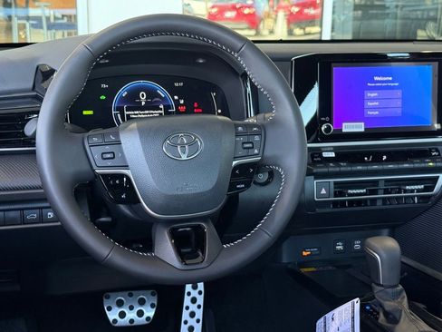 New 2026 Toyota Camry SE image 25