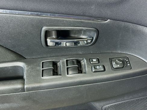 Used 2018 Mitsubishi Outlander Sport ES image 23