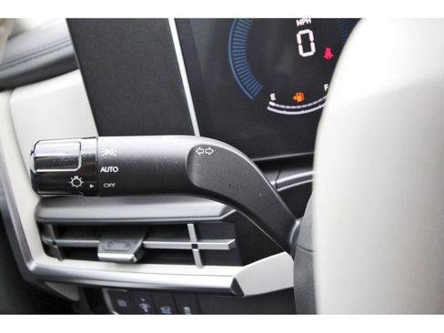 Used 2025 Hyundai Santa Fe SE image 20