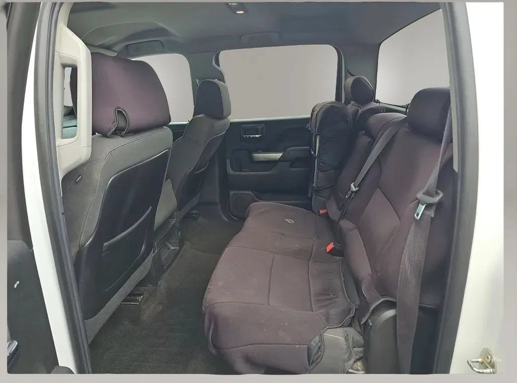 Used 2015 Chevrolet Silverado 2500 LT AWD/4WD image 7