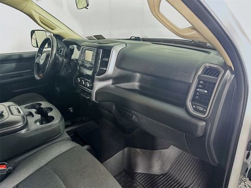 Used 2020 RAM 3500 Tradesman image 31