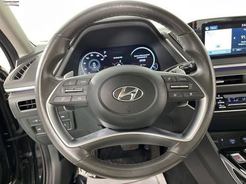 Used 2022 Hyundai Sonata Limited image 24