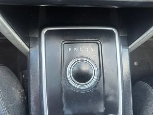 Used 2016 Land Rover Discovery Sport SE AWD/4WD image 25