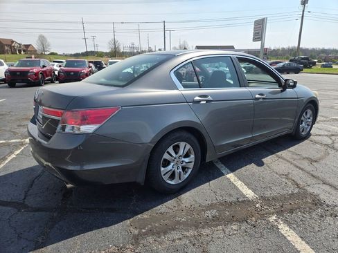 Used 2012 Honda Accord LX image 5