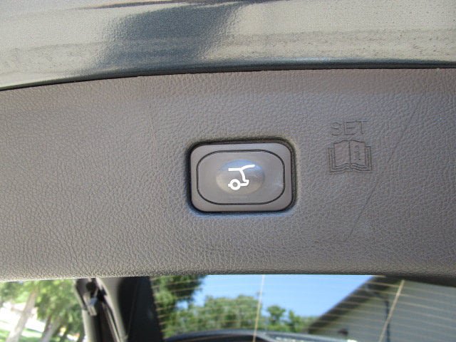 Used 2023 Ford Edge SEL w/ Convenience Package AWD/4WD image 9