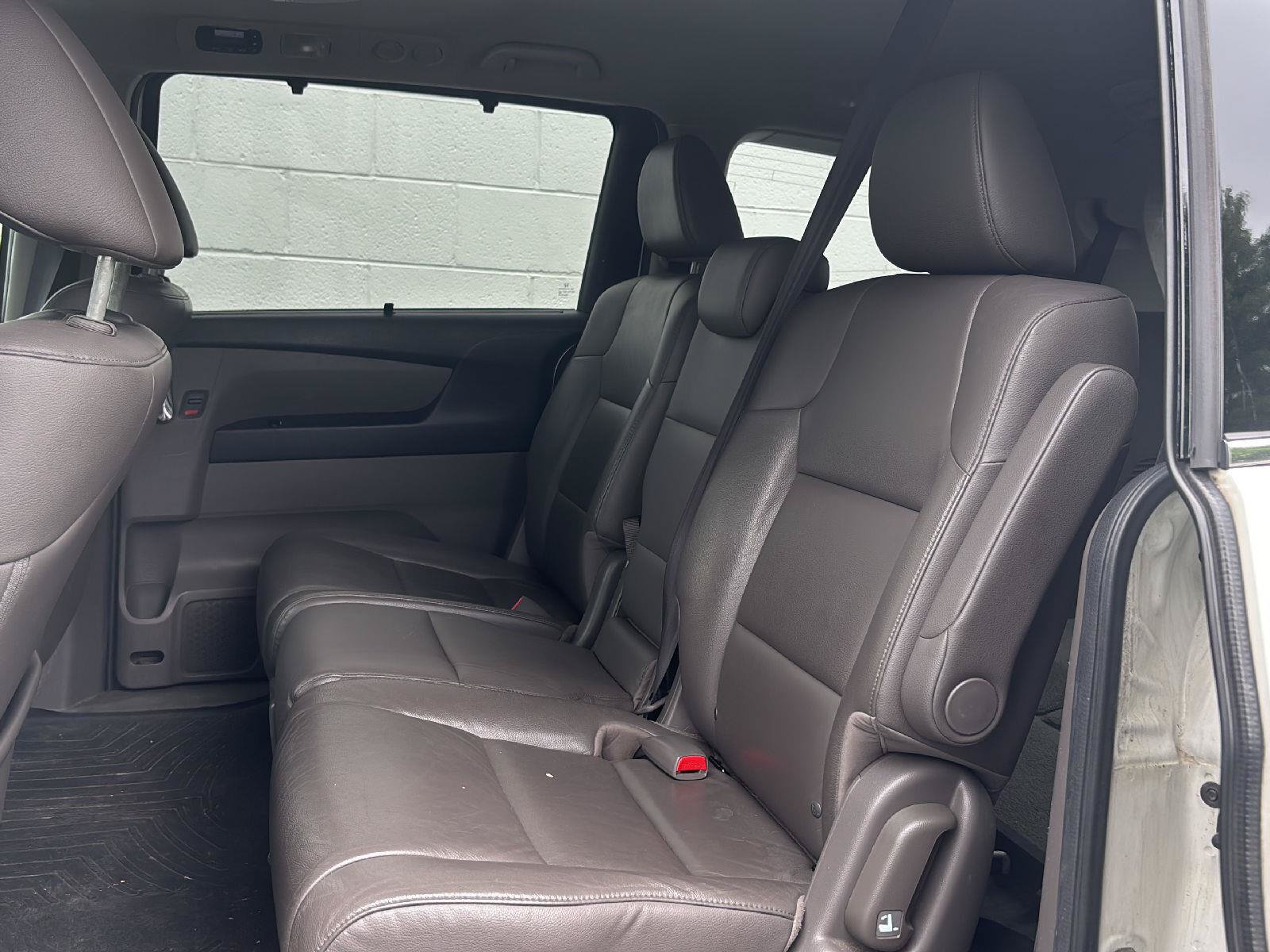 Used 2016 Honda Odyssey Touring Elite image 26