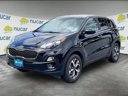 Used 2020 Kia Sportage LX AWD/4WD image 3