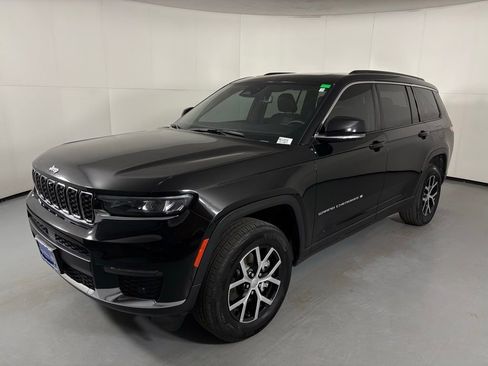 Used 2024 Jeep Grand Cherokee L Limited w/ Luxury Tech Group II AWD/4WD image 4