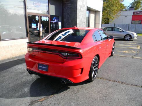 Used 2018 Dodge Charger R/T Scat Pack image 6