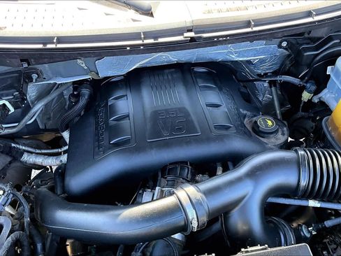 Used 2014 Ford F150 FX4 w/ Equipment Group 402A Luxury image 33