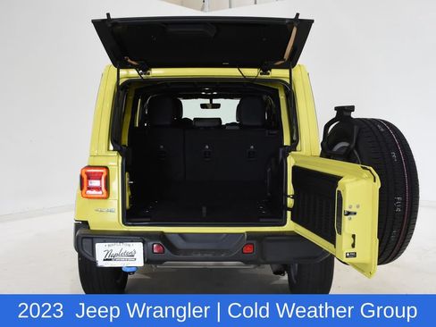 Used 2023 Jeep Wrangler Unlimited Sahara w/ Cold Weather Group AWD/4WD image 7