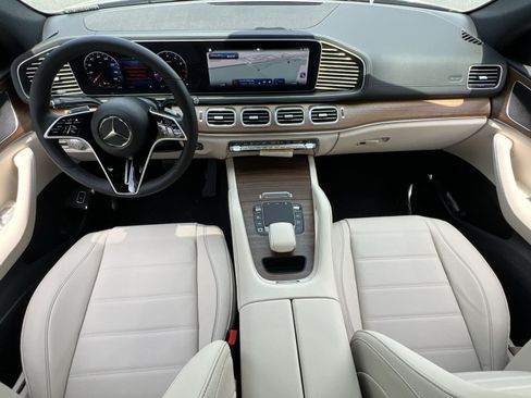 New 2026 Mercedes-Benz GLE 450 4MATIC Coupe image 13