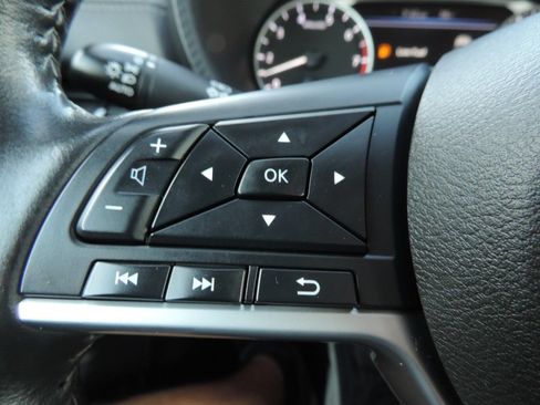 Used 2024 Nissan Sentra SV w/ All-Weather Package FWD image 25