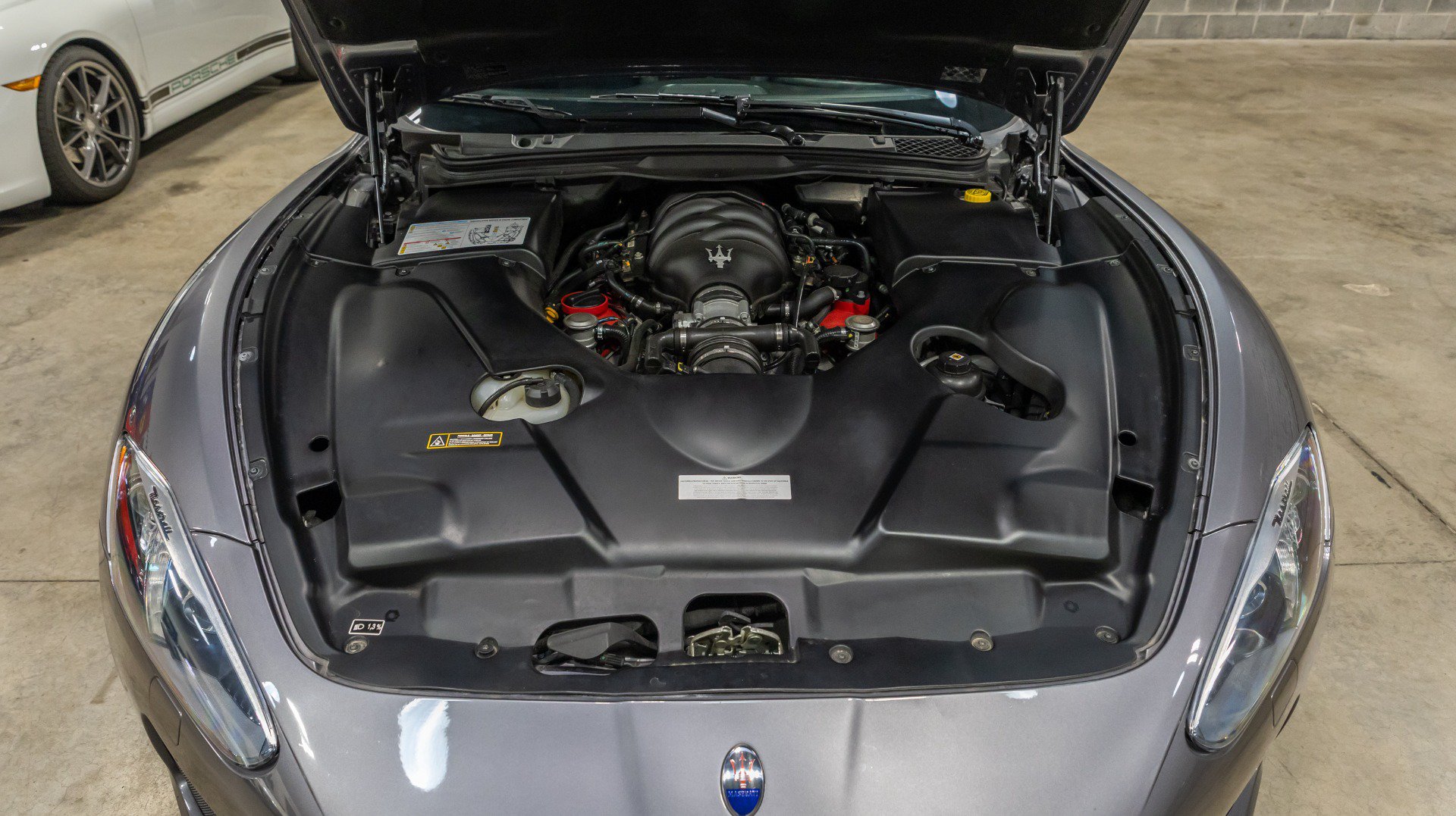 Used 2018 Maserati GranTurismo Sport RWD image 70
