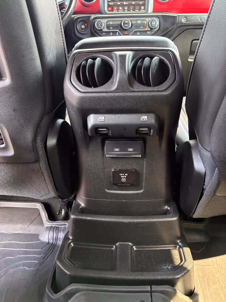 Used 2022 Jeep Wrangler Unlimited Rubicon AWD/4WD image 19