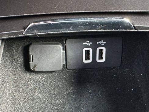 Used 2016 Lincoln MKC Reserve w/ Lincoln MKC Climate Package AWD/4WD image 22