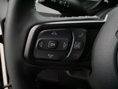 Used 2025 Jeep Wrangler Unlimited Sport AWD/4WD image 26