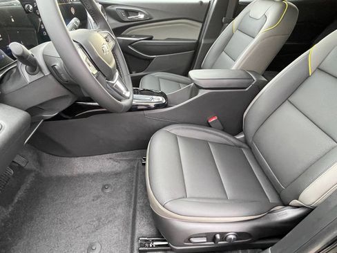 New 2026 Chevrolet Trax ACTIV w/ Driver Confidence Package image 13