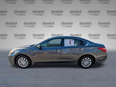 Used 2017 Nissan Altima 2.5 S w/ Power Driver Seat Package image 8