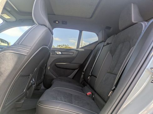 New 2026 Volvo XC40 B5 Ultra w/ Protection Package Premier image 16