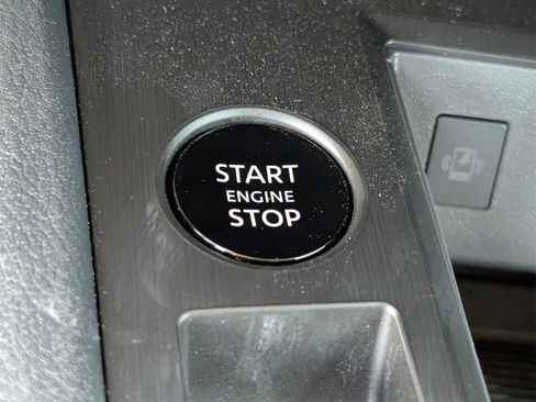 New 2026 Nissan Kicks SV image 14