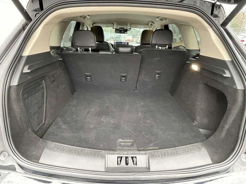 Used 2024 Lincoln Corsair Reserve image 8