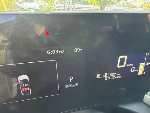 Used 2025 Nissan Kicks SV AWD/4WD image 12