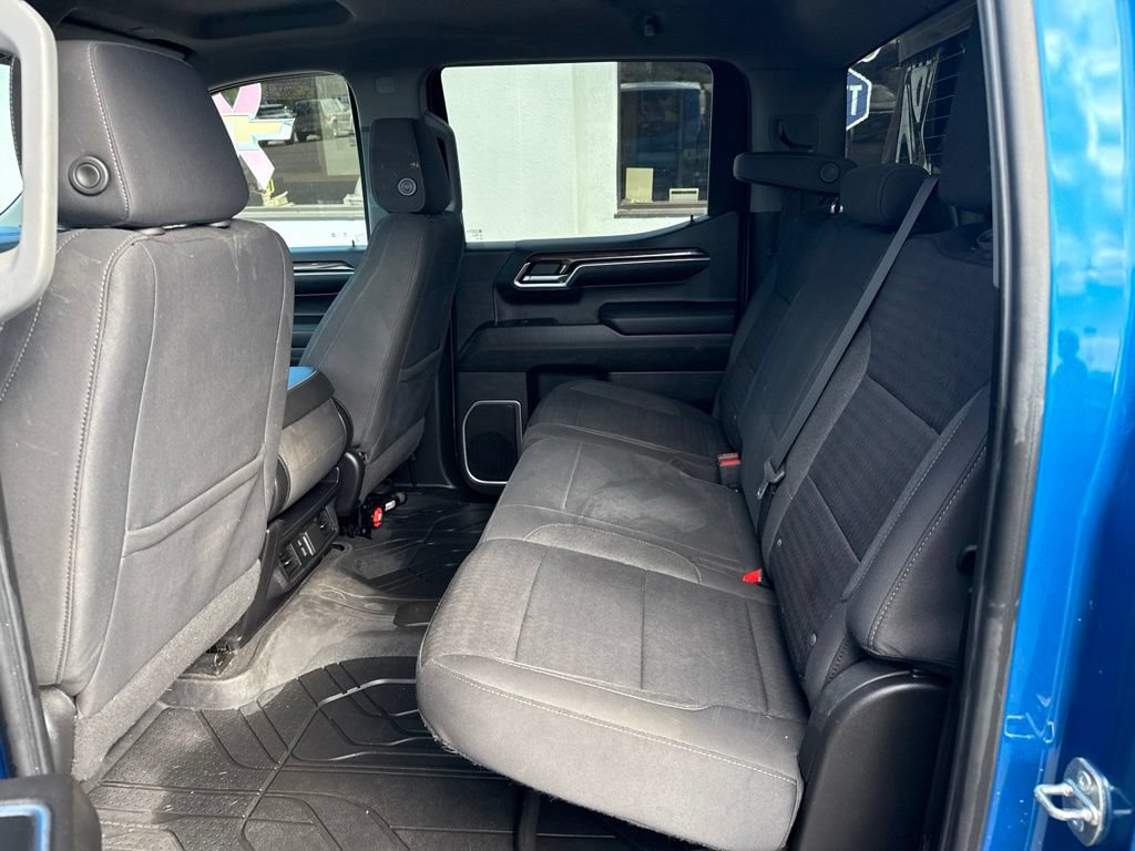 Used 2023 Chevrolet Silverado 1500 LT w/ Protection Package AWD/4WD image 33