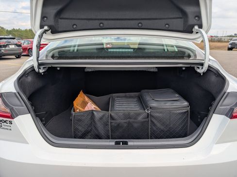 New 2026 Toyota Camry SE image 29