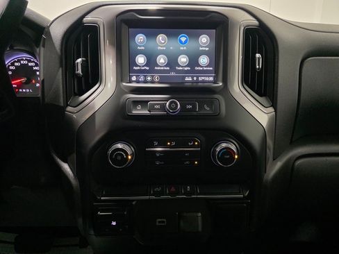 Used 2019 Chevrolet Silverado 1500 Custom image 12