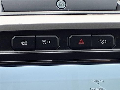 Used 2022 Ford F350 Lariat w/ Lariat Ultimate Package image 16