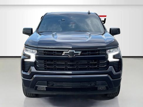 Used 2024 Chevrolet Silverado 1500 RST AWD/4WD image 2