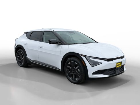 New 2025 Kia EV6 Light image 7