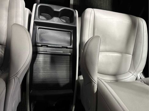 Used 2024 Honda Odyssey EX-L image 17