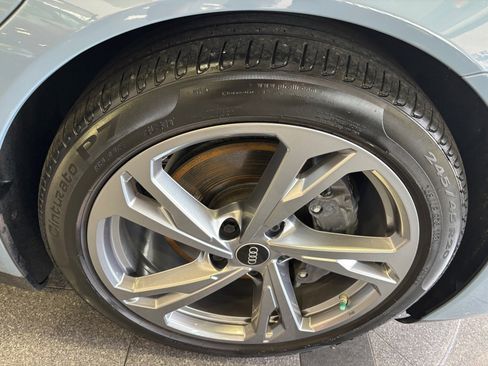 Used 2022 Audi e-tron GT Premium Plus image 24