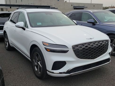 Certified 2026 Genesis GV70 2.5T image 3