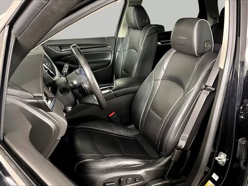 Certified 2020 Buick Enclave Avenir w/ Avenir Technology Package AWD/4WD image 8