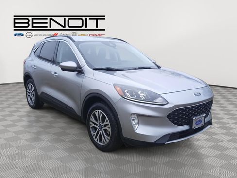 Used 2021 Ford Escape SEL image 3