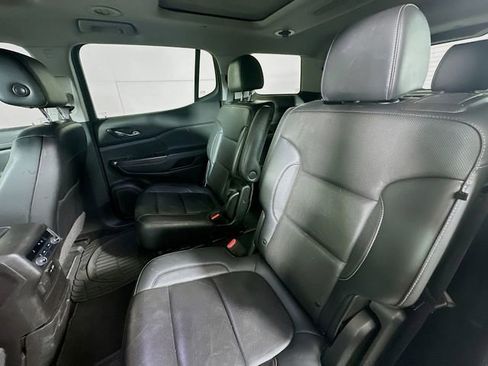 Used 2020 GMC Acadia SLT image 27